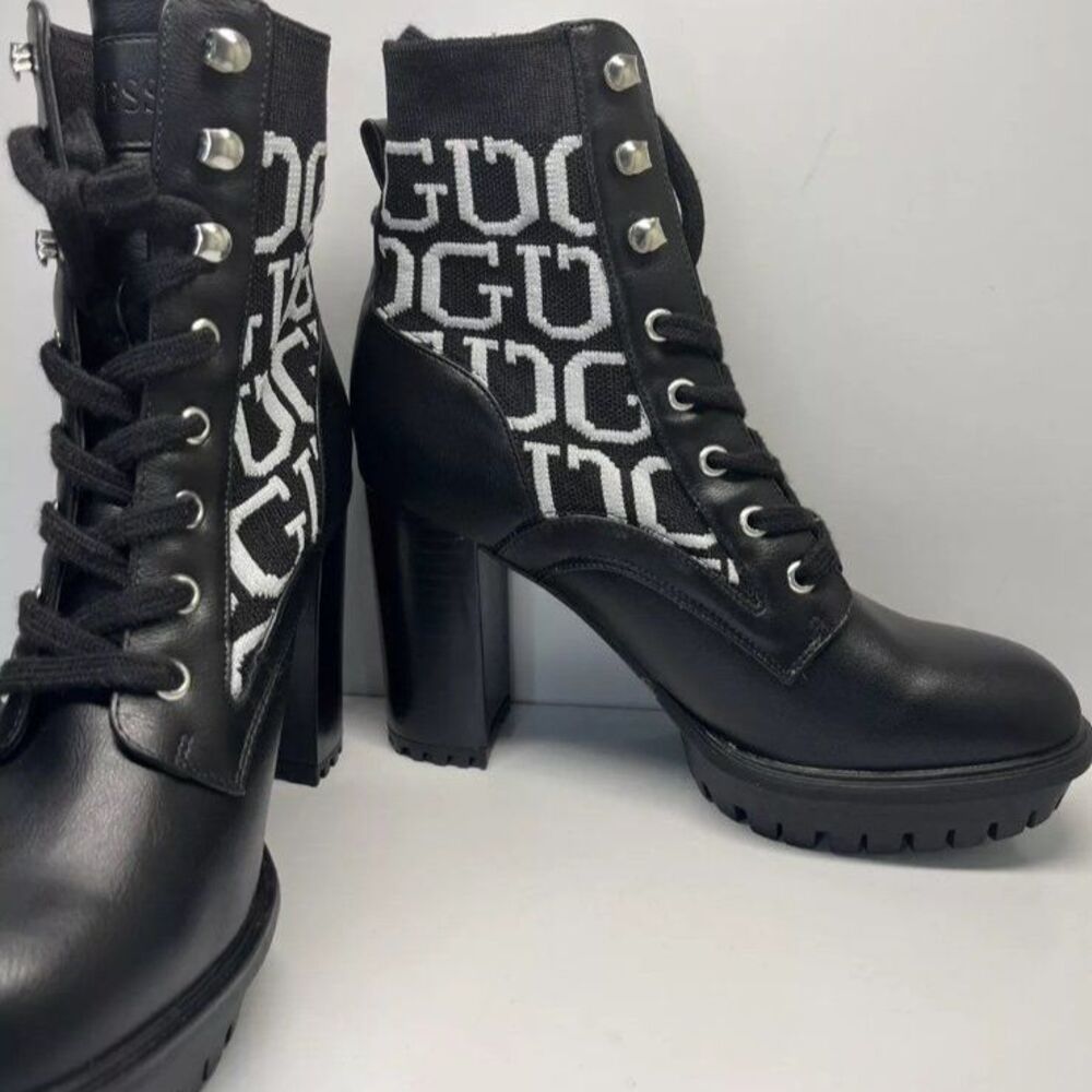 GUESS Ankle Boots Knit Logo Platform Black White WOMENS SIZE 11M - Picture 2 of 8